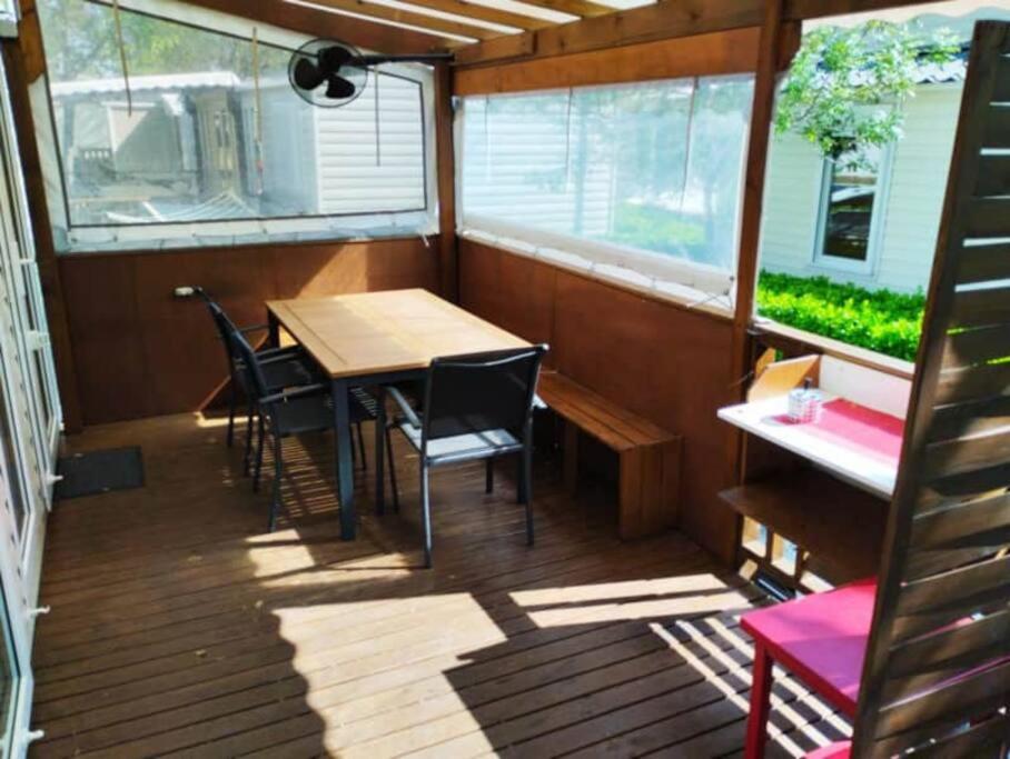 Mobil-Home VI 58 A Vias - La Carabasse - Camping Siblu Avec Piscine Экстерьер фото